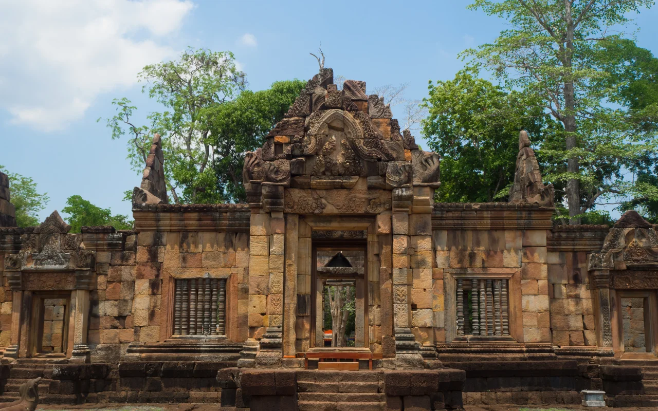 ที่เที่ยวกาญปราสาทเมืองสิงห์