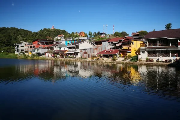 หมู่บ้านอีต่อง เหมืองปิล็อก กาญจนบุรี วิวสวย อากาศดี