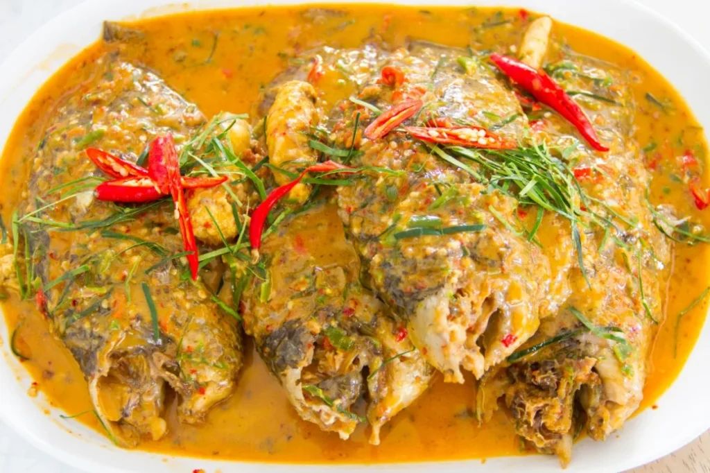 10 ร้านลับกาญจนบุรี จัดเต็มทั้งของคาว ของหวาน 3 ร้านปุ้มอาหารป่า